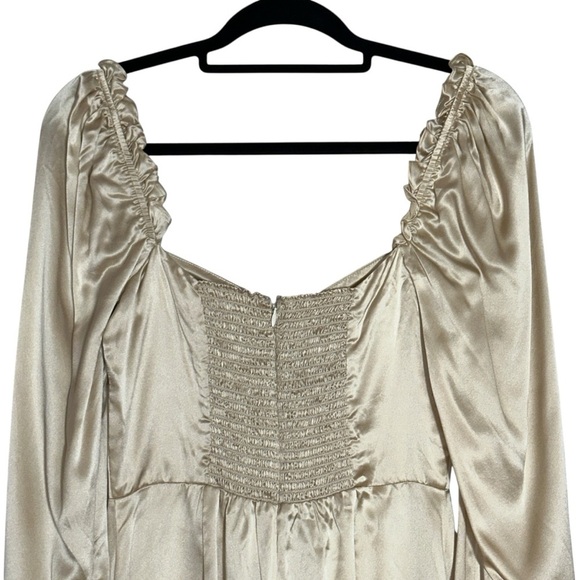 Reformation Champagne Silk Novelia Long Sleeve Mini Dress Womens 6 - Picture 7 of 9